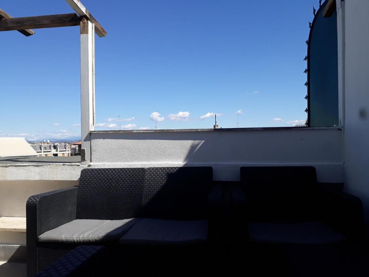 ホテル La Terrazza ローマ エクステリア 写真